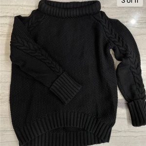 Peony & Me Cold Shoulder Sweater Size M Black